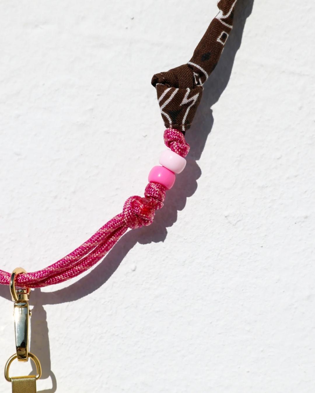 Cordon de téléphone en tissu - Bandana choco